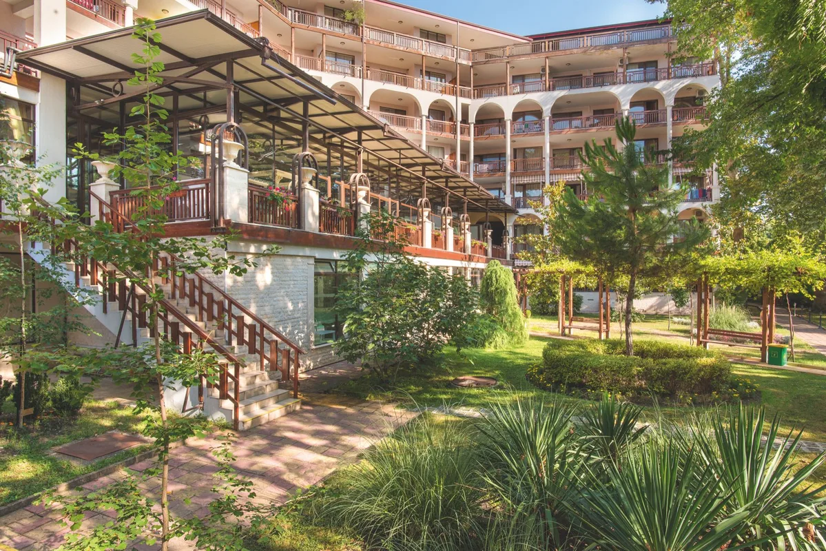 Estreya Residence — hoofdfoto