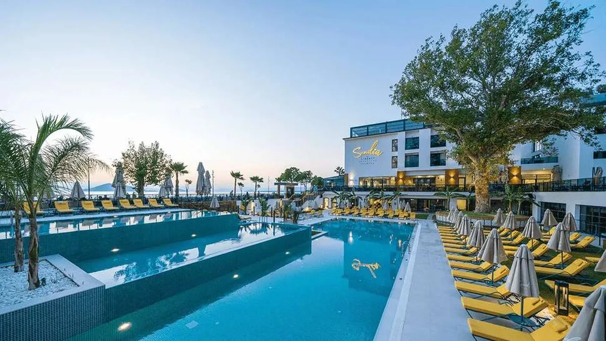 Sundia By Liberty Exclusive Fethiye — hoofdfoto