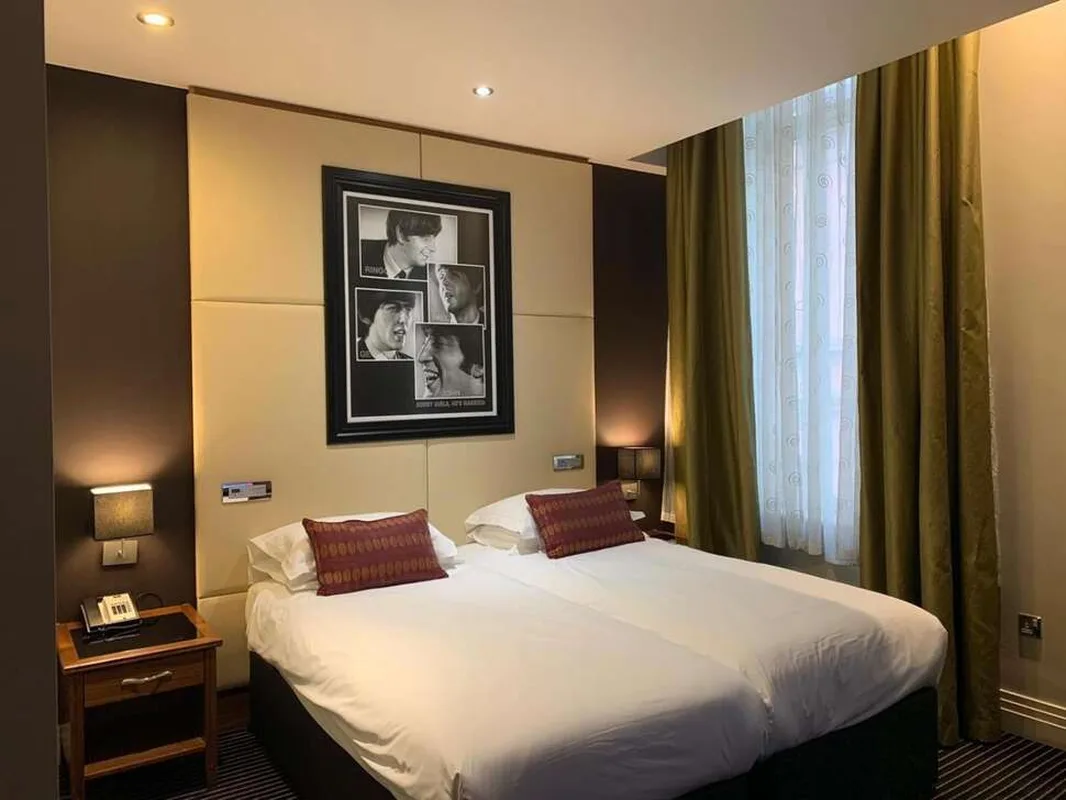Hard Days Night Hotel — hoofdfoto