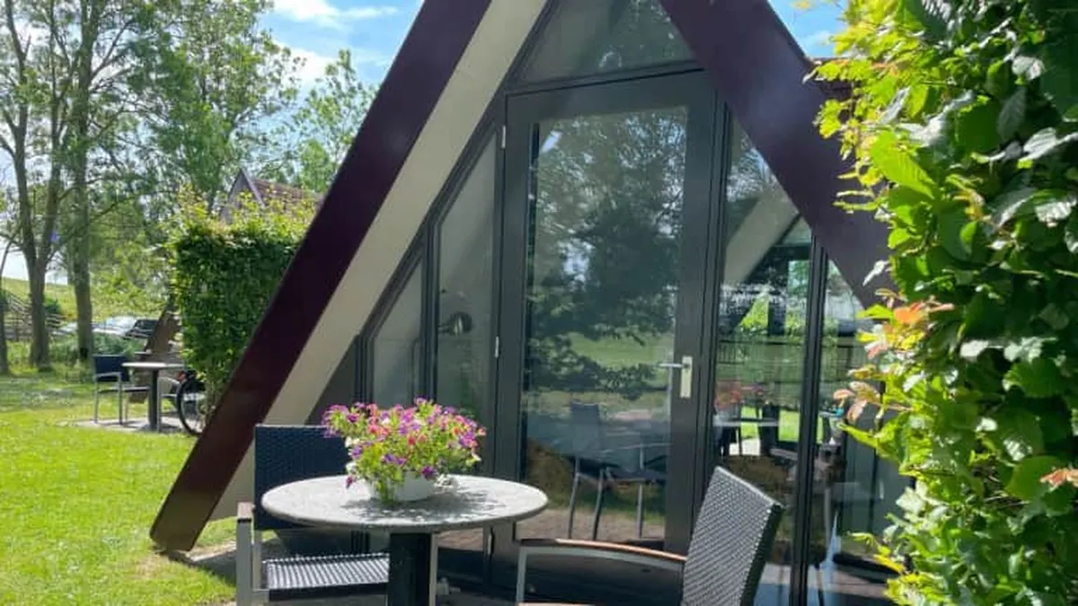 Hotelhuisjes Oosterleek — hoofdfoto