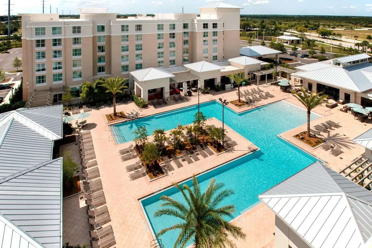 SpringHill Suites Orlando at Flamingo Crossings/Western Entrance — hoofdfoto