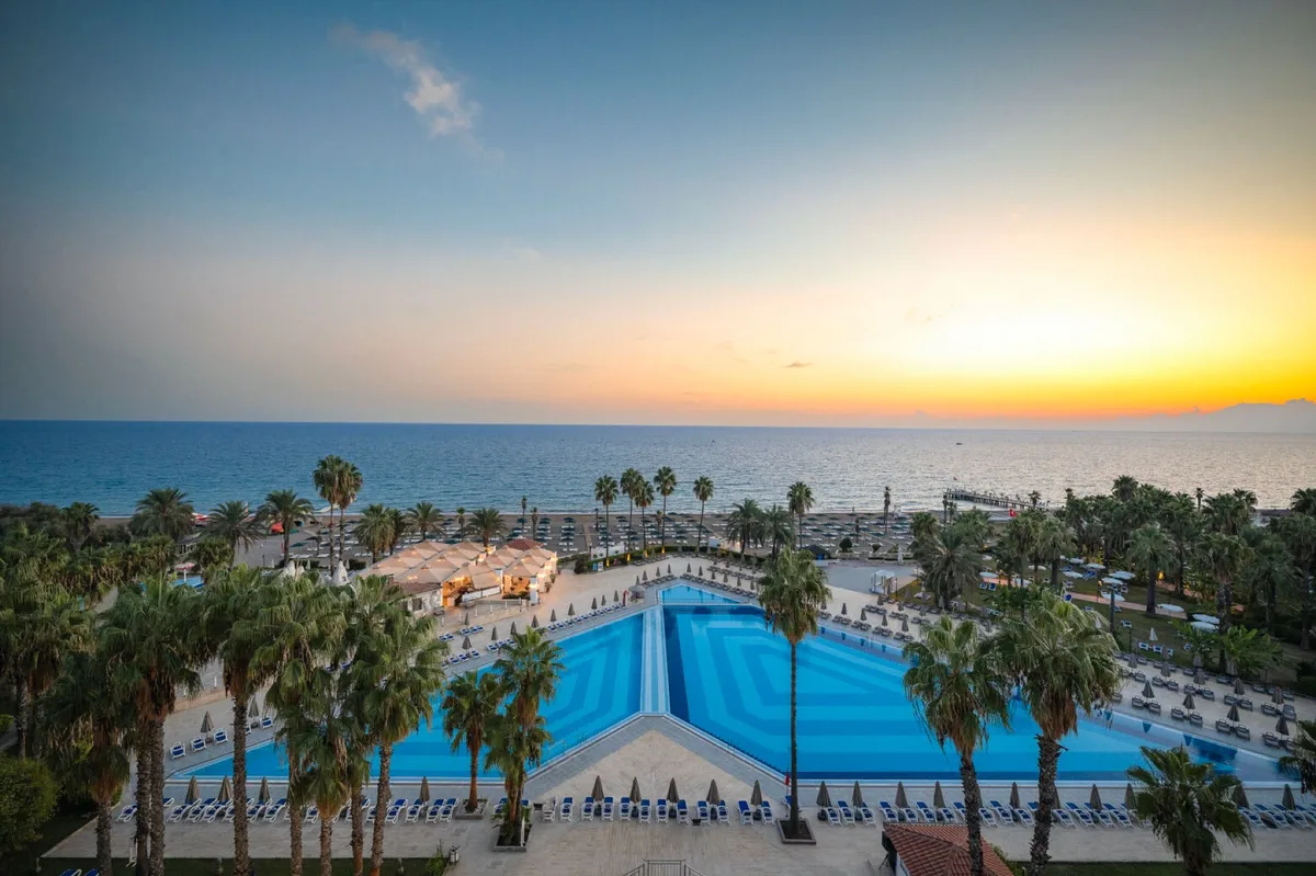 Adora Hotel & Resort — hoofdfoto