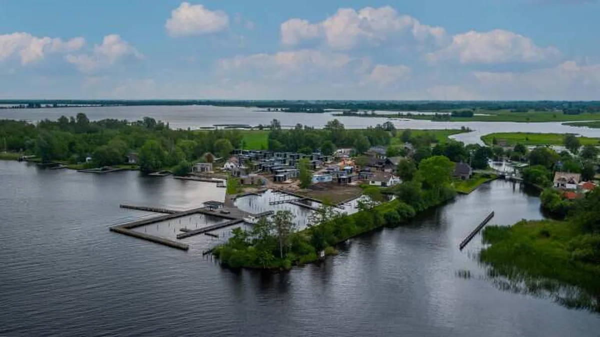 Vakantiepark De Wiedense Meren, hoofdfoto