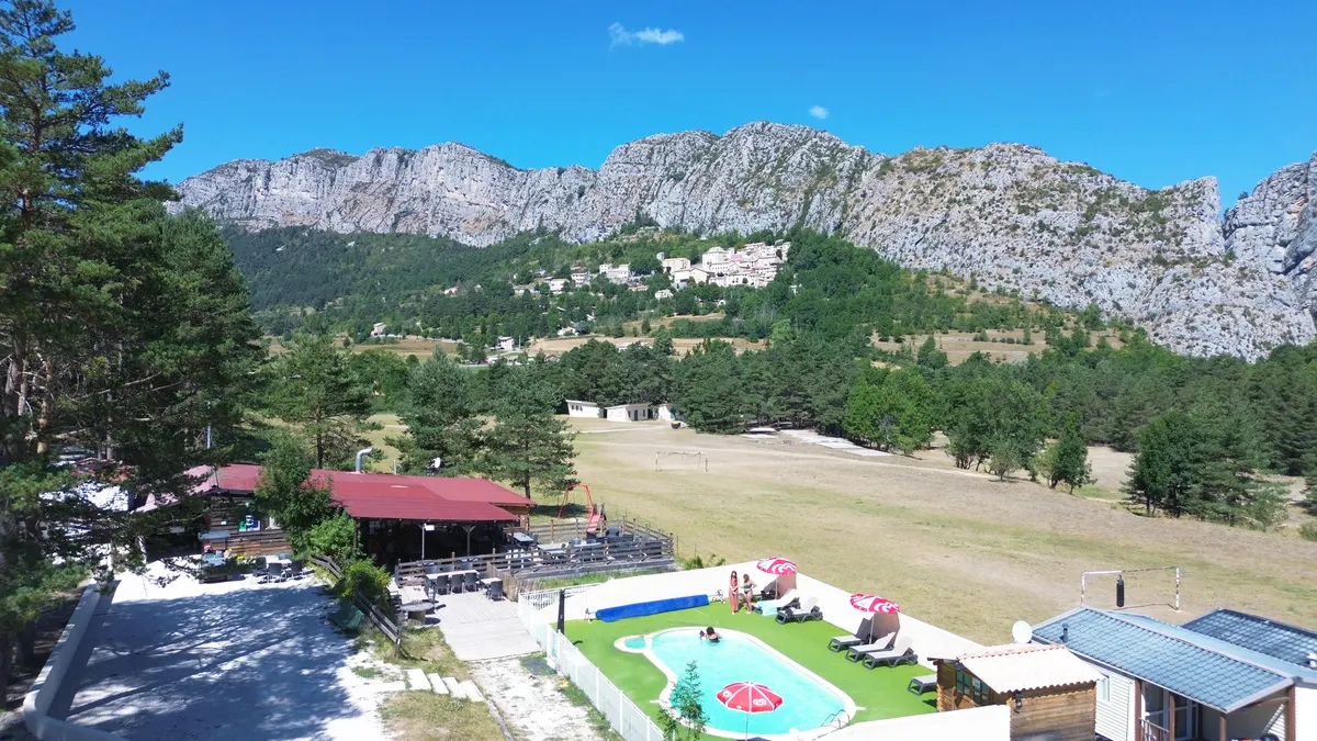 Camping La Pinatelle — hoofdfoto