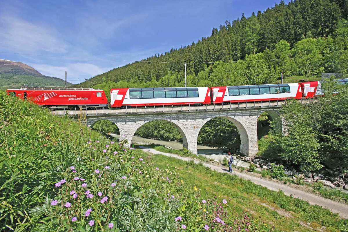 16-daagse rondreis per trein Glacier Express, Milaan en München — hoofdfoto