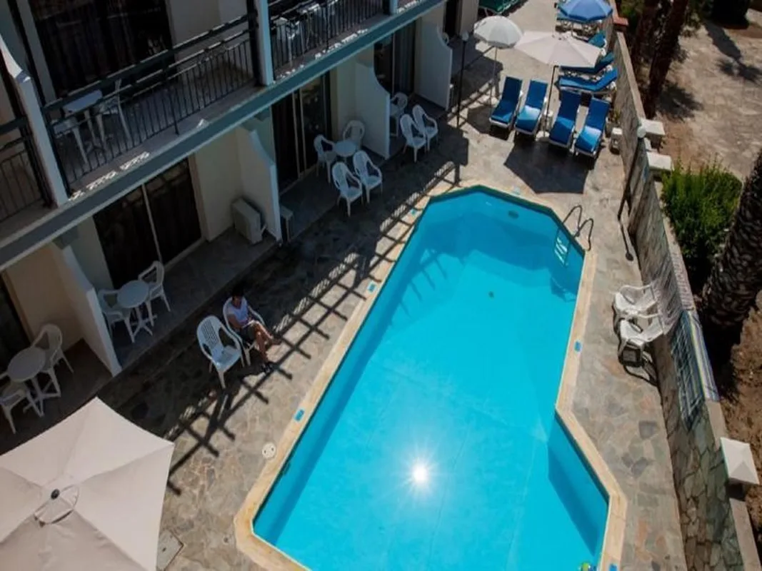 Crystallo Apartments — hoofdfoto