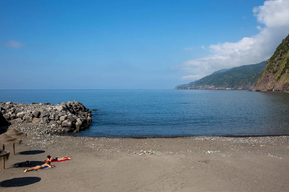 Do Mar, hoofdfoto