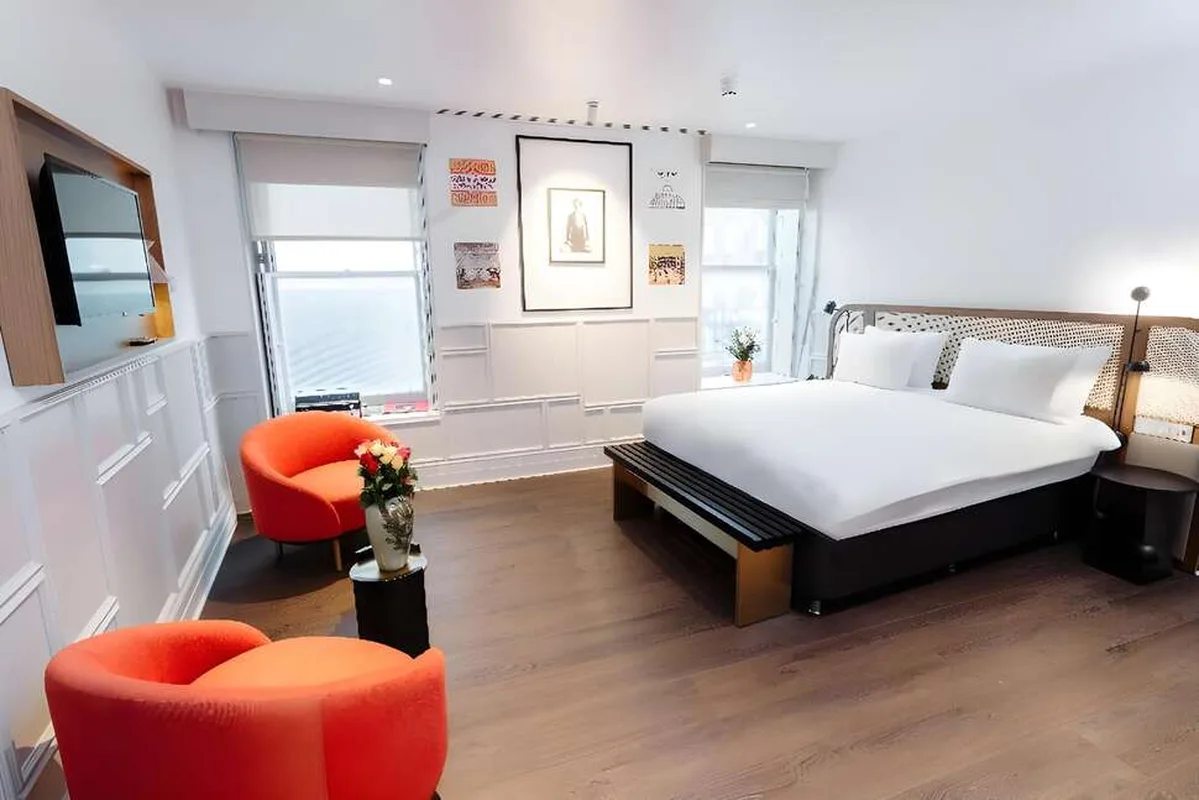 Leicester House — hoofdfoto
