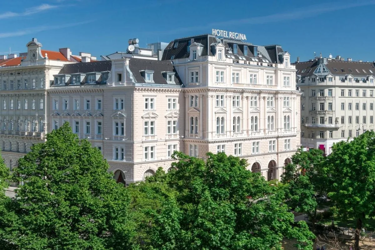 Hotel Regina — hoofdfoto