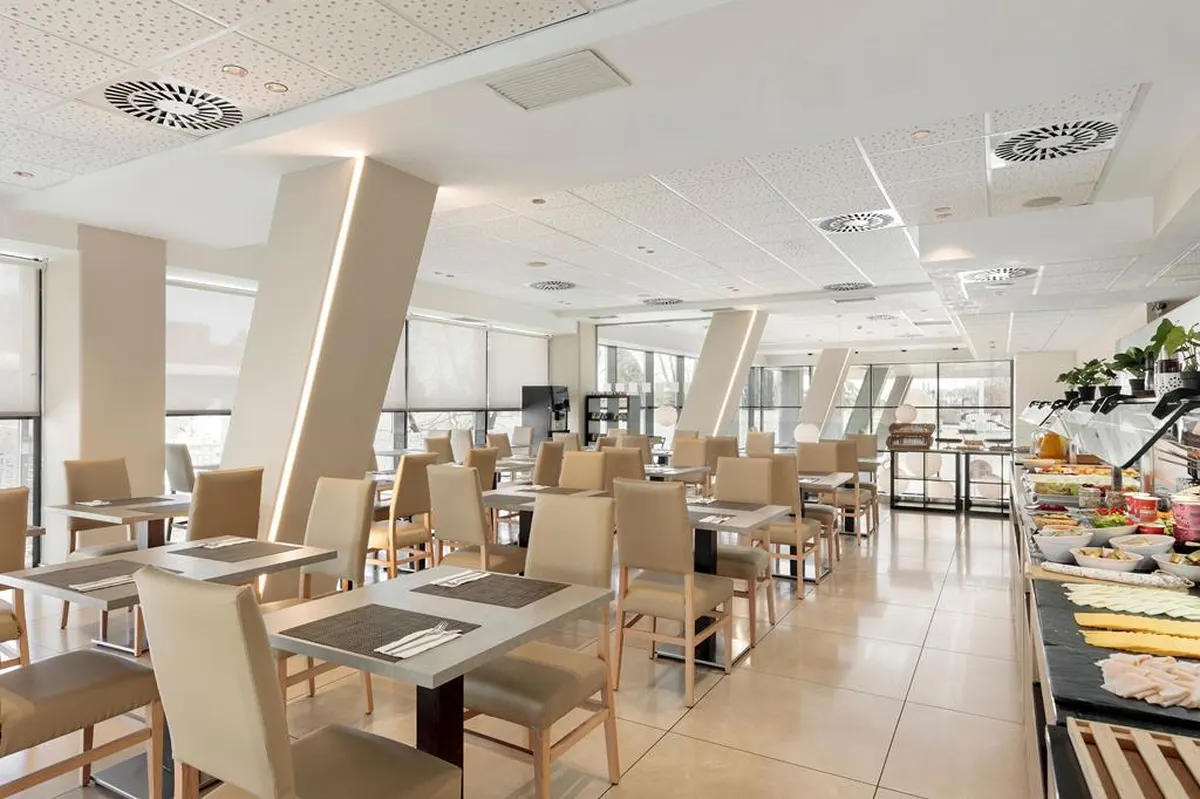 4 Barcelona — hoofdfoto