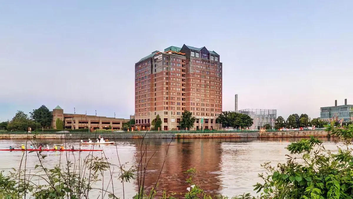 DoubleTree Suites by Hilton Boston Cambridge — hoofdfoto