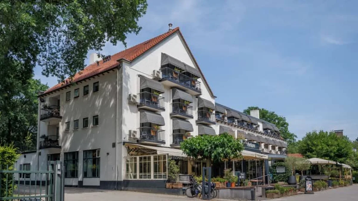 Hotel 't Paviljoen, hoofdfoto