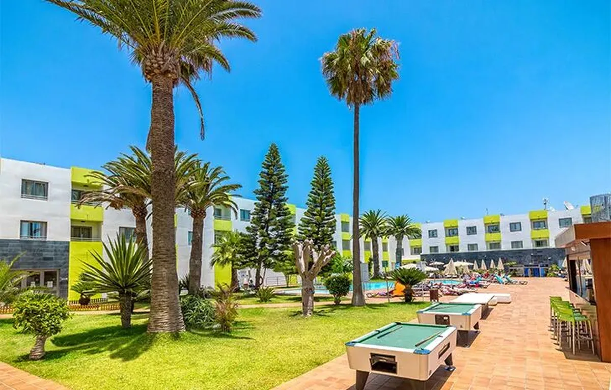 Hotel LIVVO Corralejo Beach — hoofdfoto