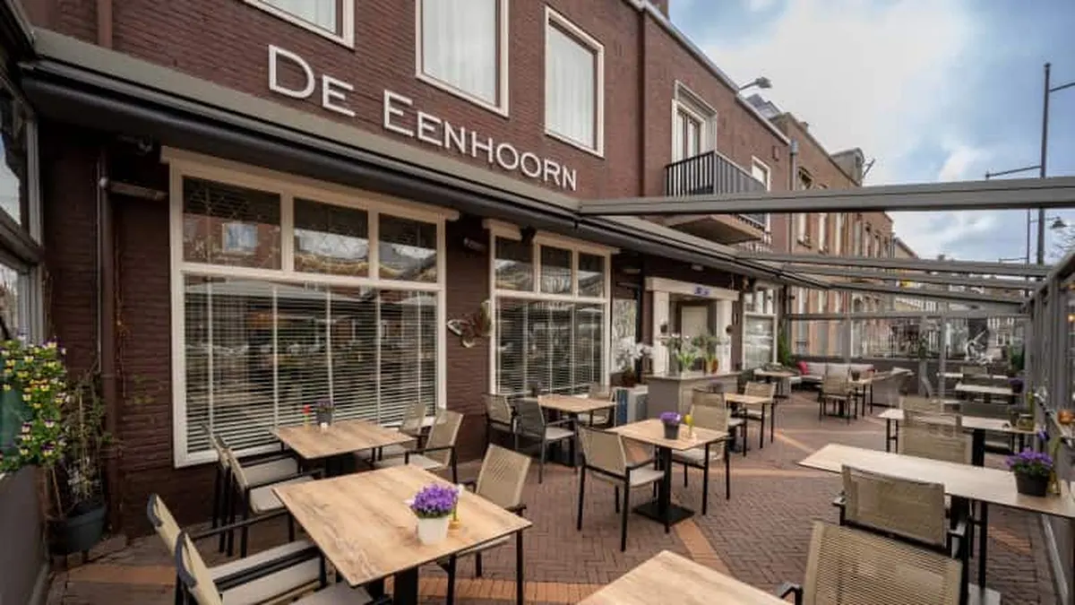 Hotel Restaurant De Eenhoorn — hoofdfoto
