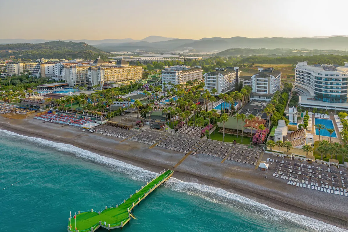 Meryan Hotel — hoofdfoto