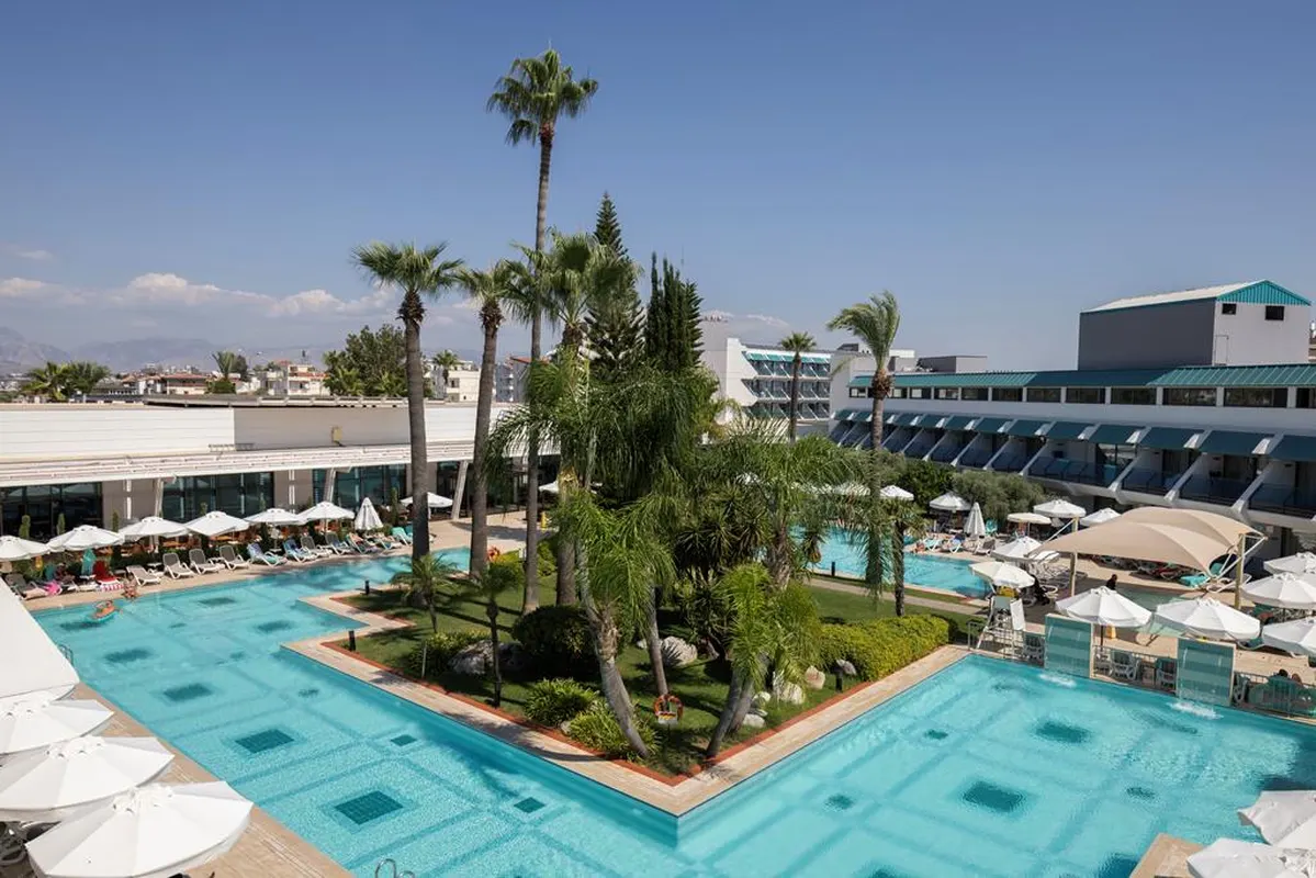 Side Star Elegance — hoofdfoto