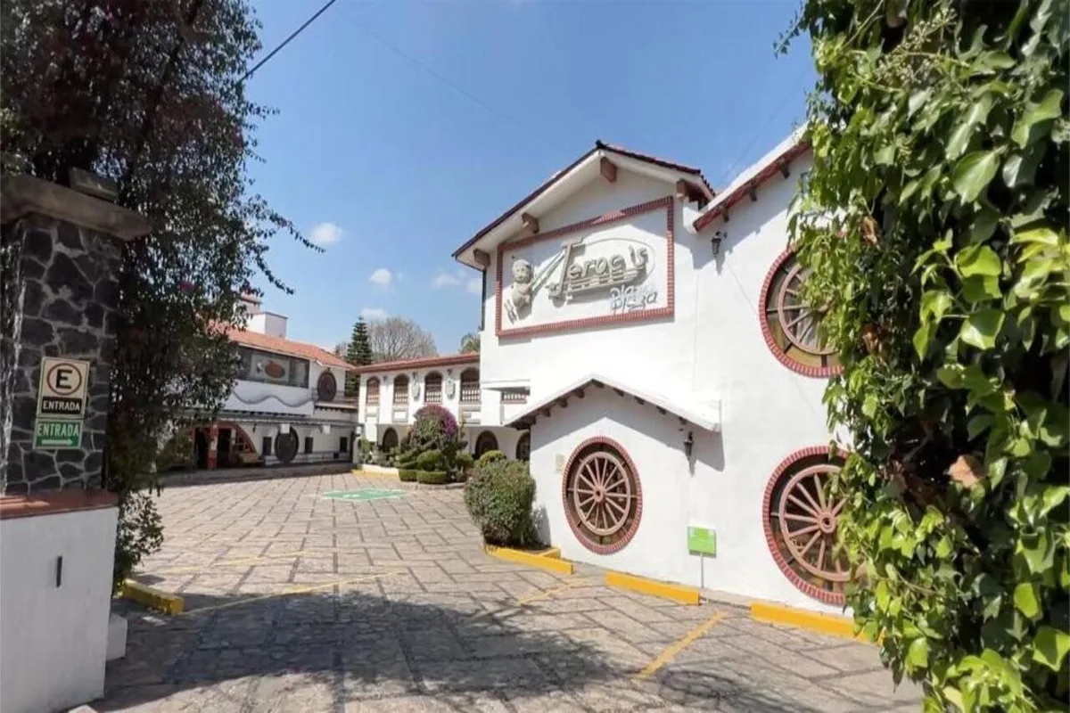 Jeroc's Plaza Tlaxcala — hoofdfoto