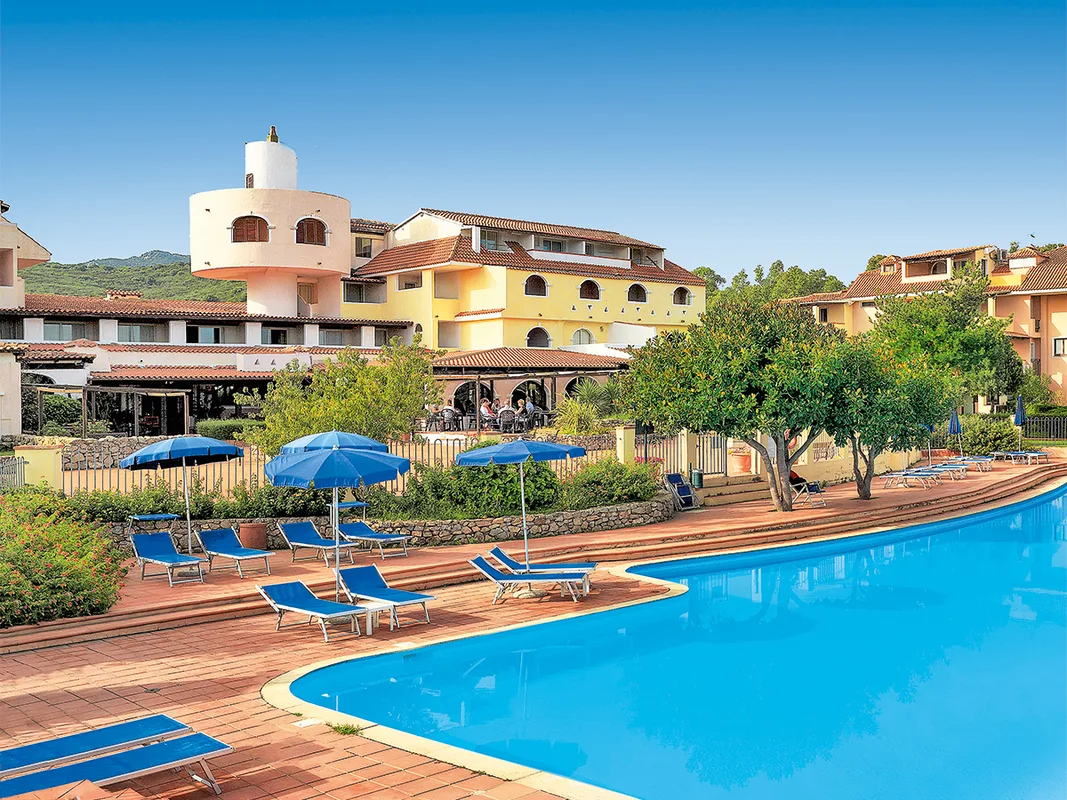 Colonna Beach Hotel — hoofdfoto