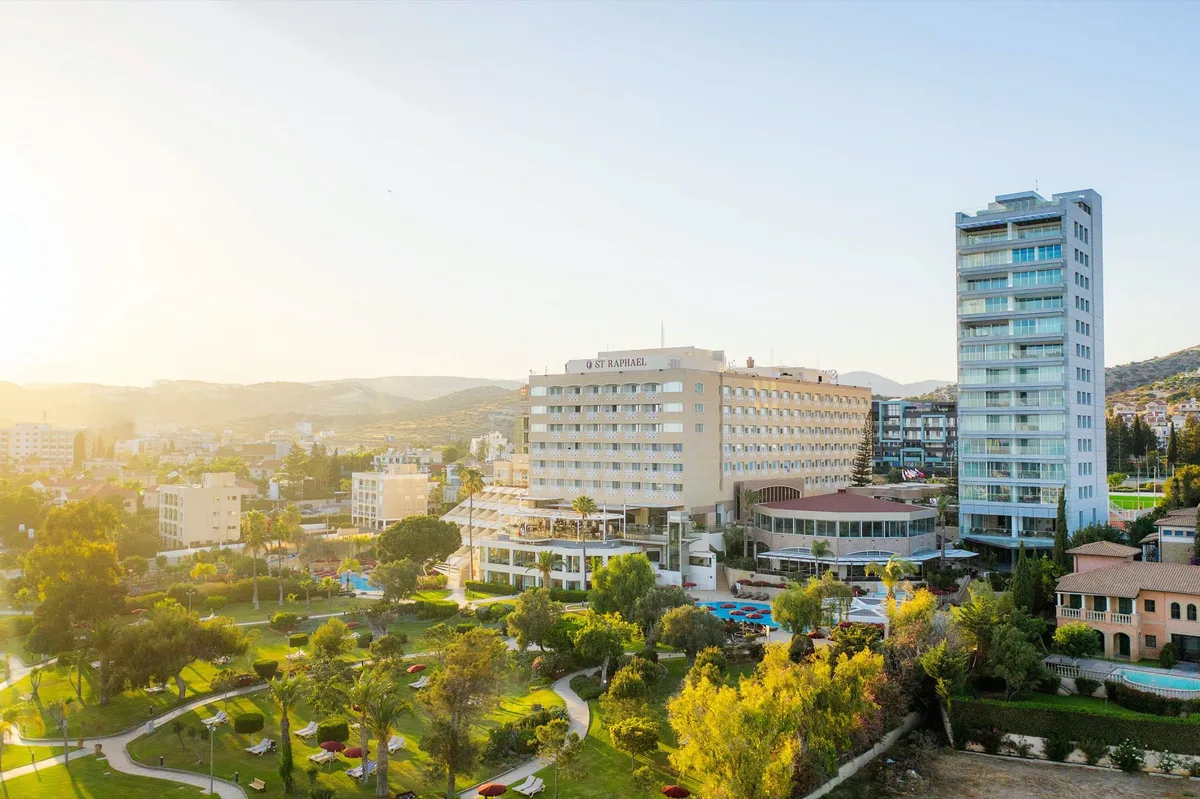 St Raphael Resort & Marina — hoofdfoto