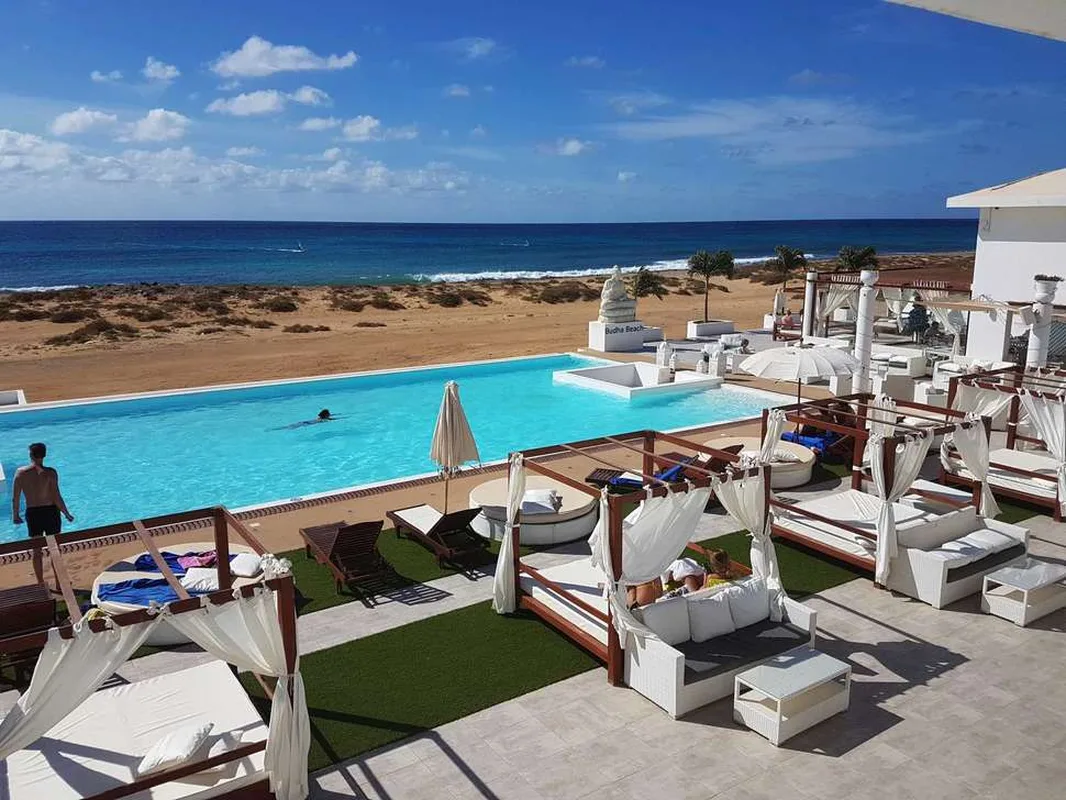 Hotel LIVVO Budha Beach — hoofdfoto