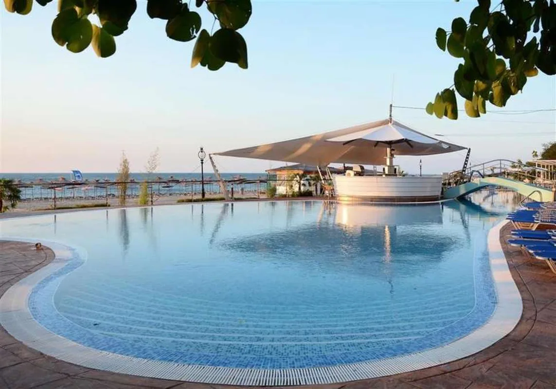 Hotel Berlin Golden Beach — hoofdfoto