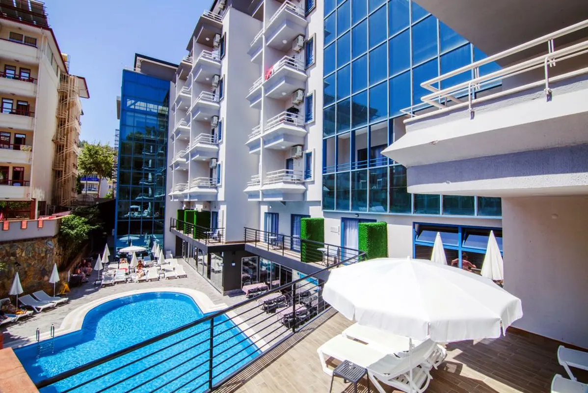 Ramira City Hotel — hoofdfoto