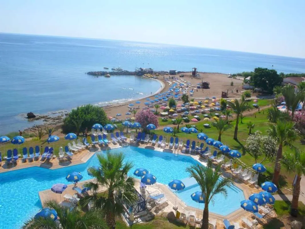 Myroandrou Beach Hotel — hoofdfoto