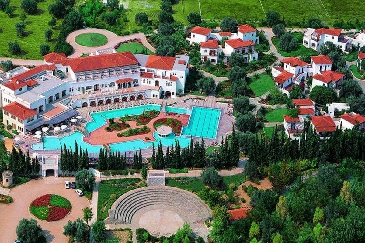 Eretria Hotel & Spa Resort — hoofdfoto