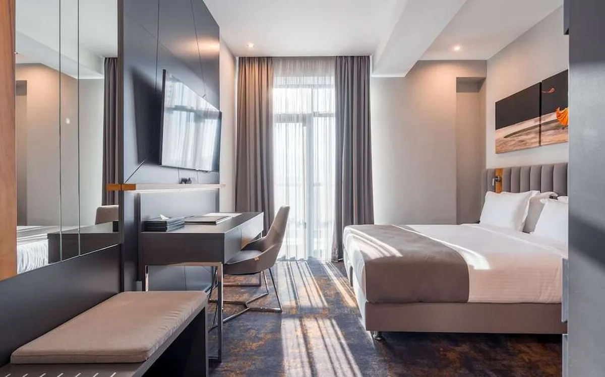 Onyx Hotel Tbilisi — hoofdfoto