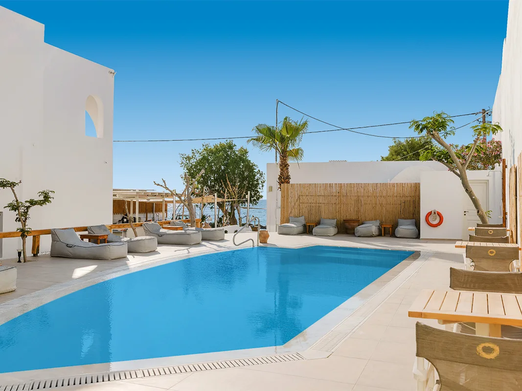Santorin Crystal Blue Suites — hoofdfoto