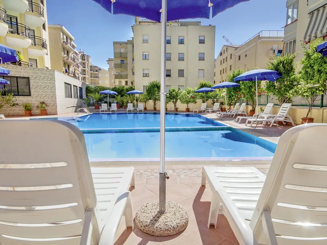 Rina Hotel — hoofdfoto
