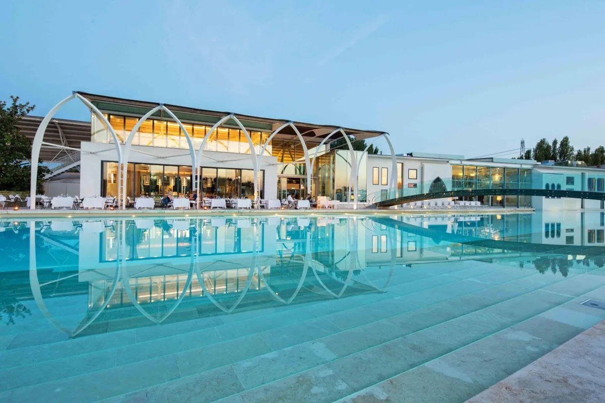 Riviera Golf Resort, hoofdfoto