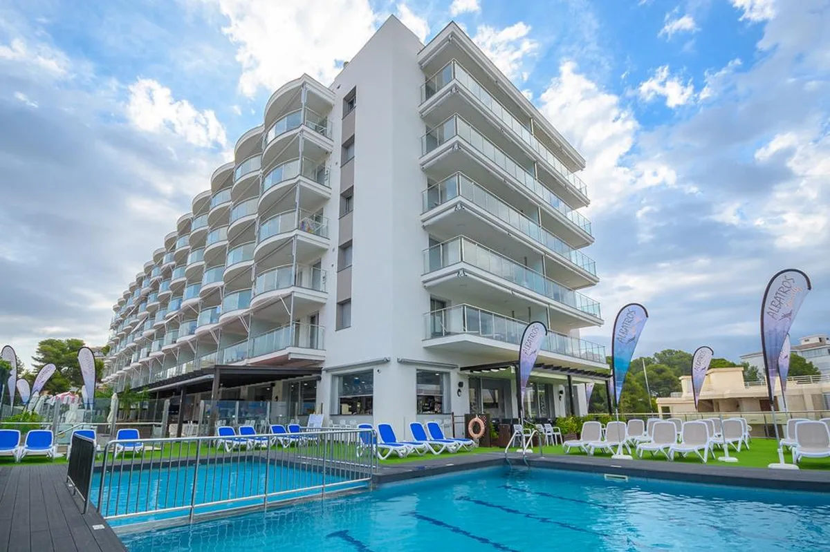 Apartamentos Albatros Family — hoofdfoto
