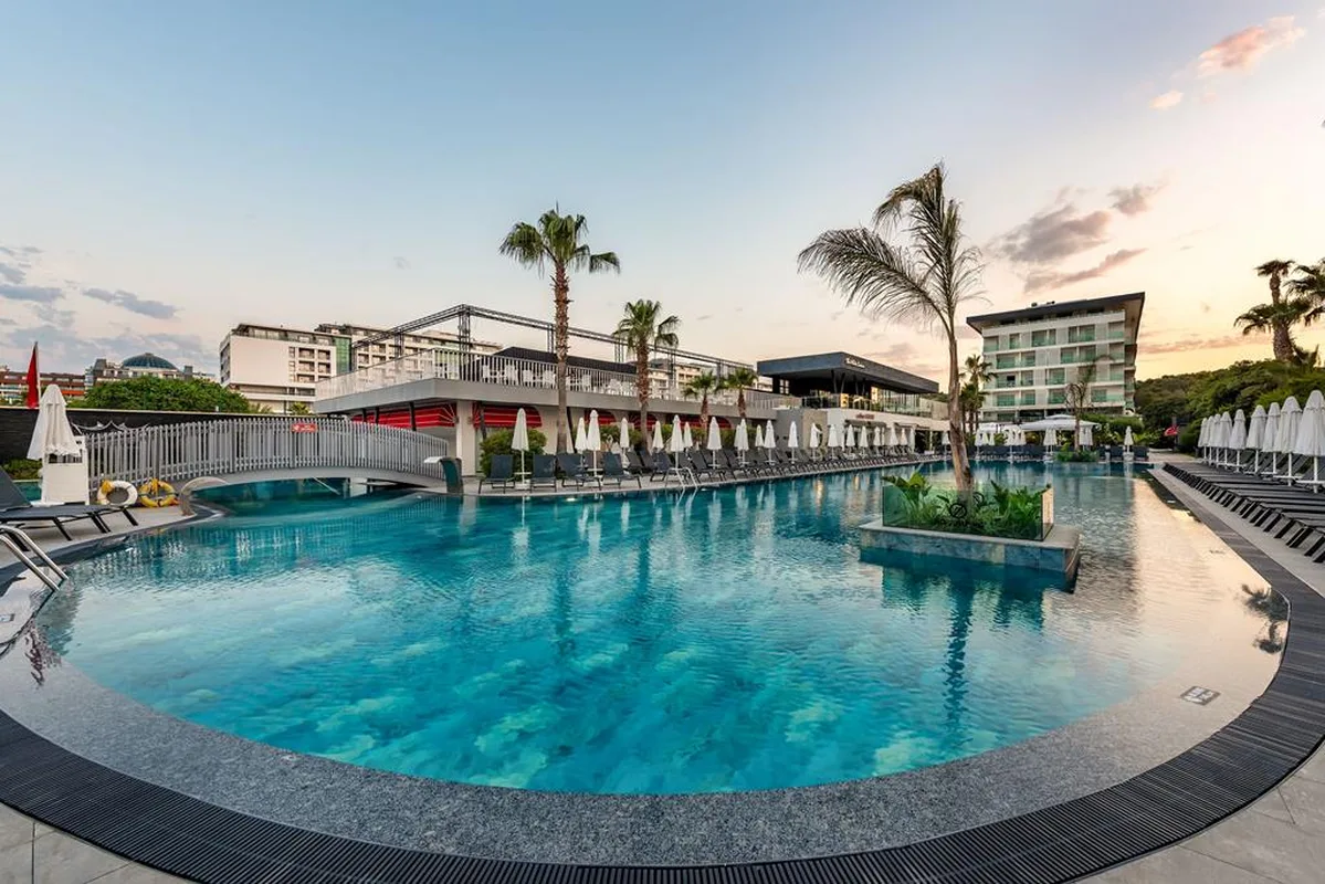 White City Resort Hotel — hoofdfoto