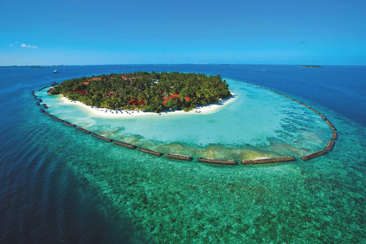 Kurumba Maldives — hoofdfoto