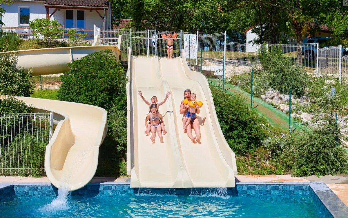 Village Des Cigales — hoofdfoto