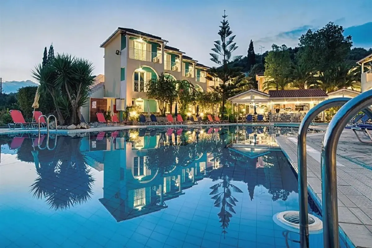 Sunrise Hotel — hoofdfoto