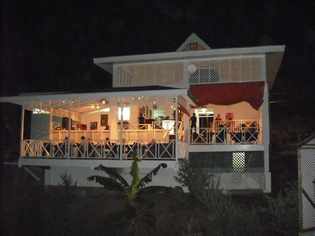 Bacolet Beach Club — hoofdfoto