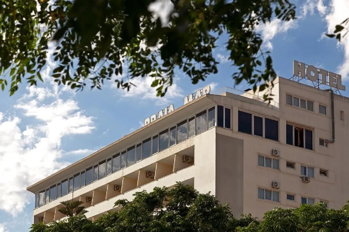 Carcavelos Beach Hotel — hoofdfoto