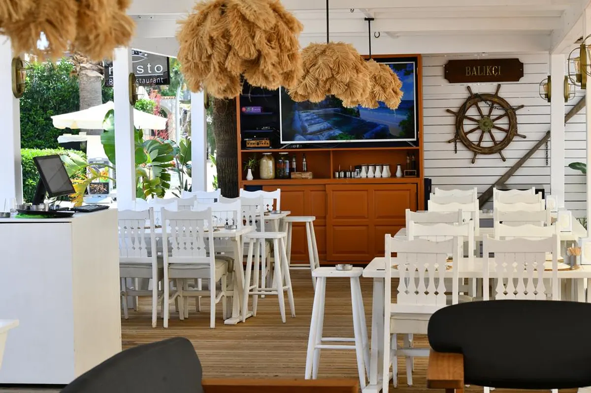 MYELLA Boutique Hotel — hoofdfoto