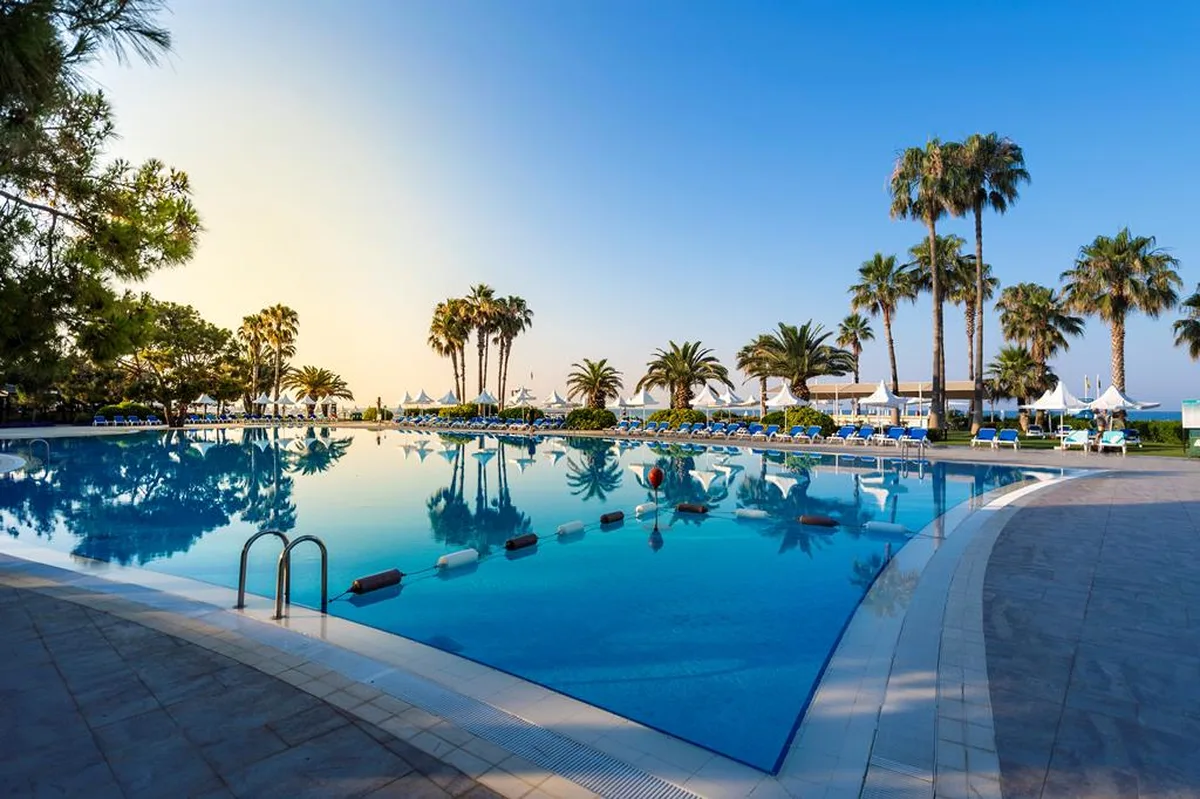 Turquoise Hotel — hoofdfoto