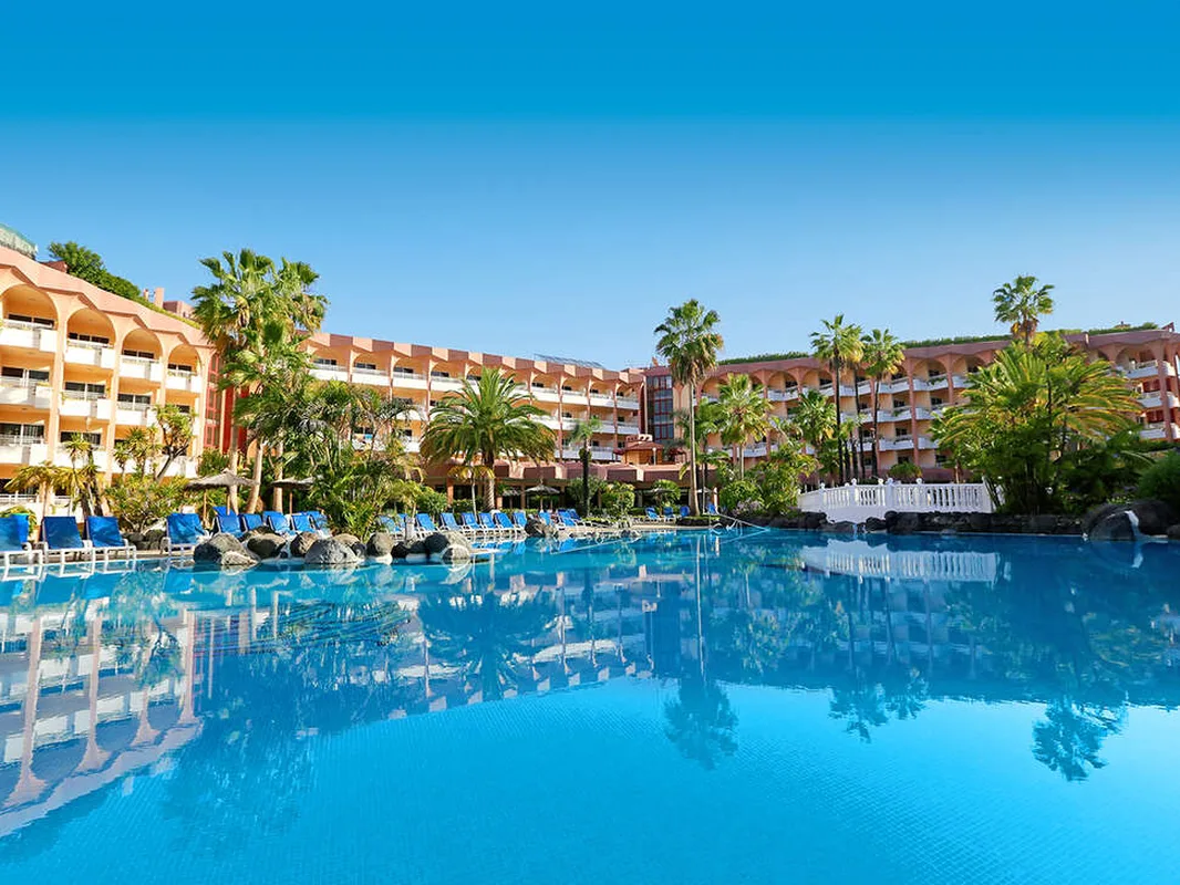 Hotel Puerto Palace — hoofdfoto