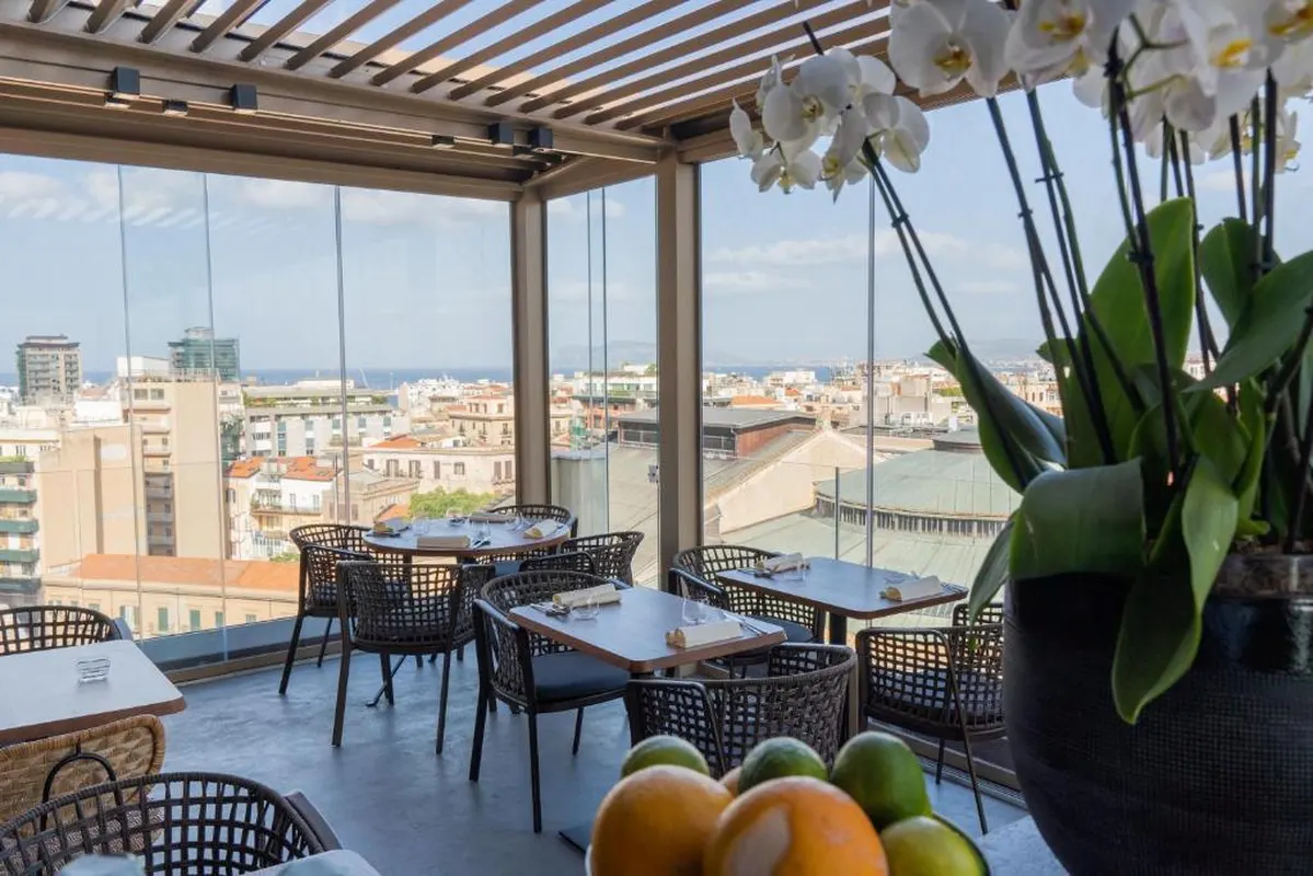 Politeama — hoofdfoto