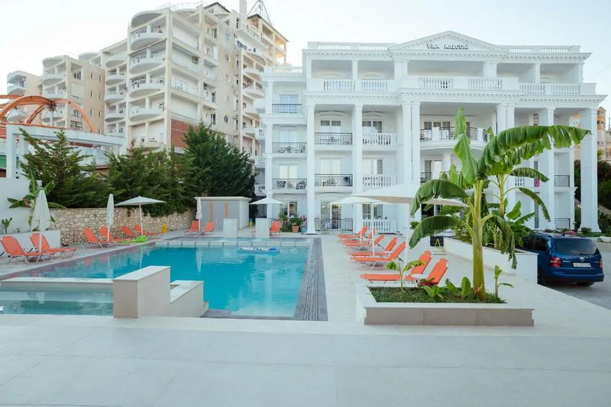 Vila Kalcuni Luxury Resort — hoofdfoto
