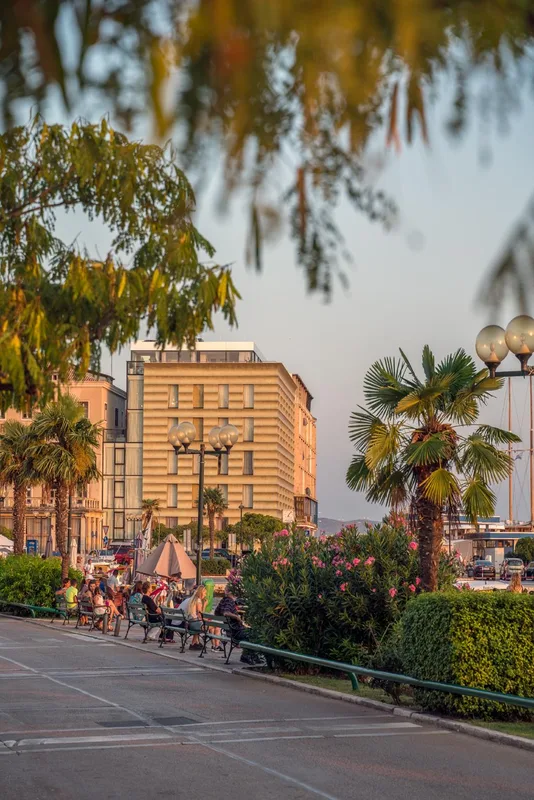 Bellevue Superior City Hotel — hoofdfoto