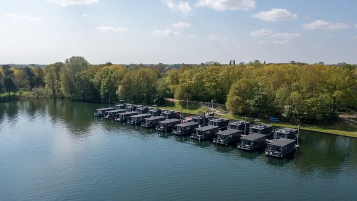 Huren Houseboat Middelaar — hoofdfoto