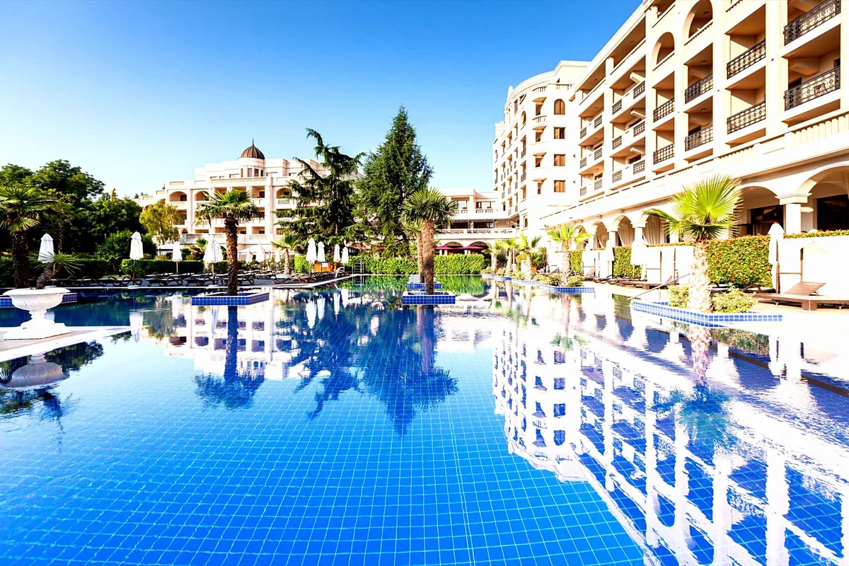 Grand Hotel & Spa Primoretz — hoofdfoto