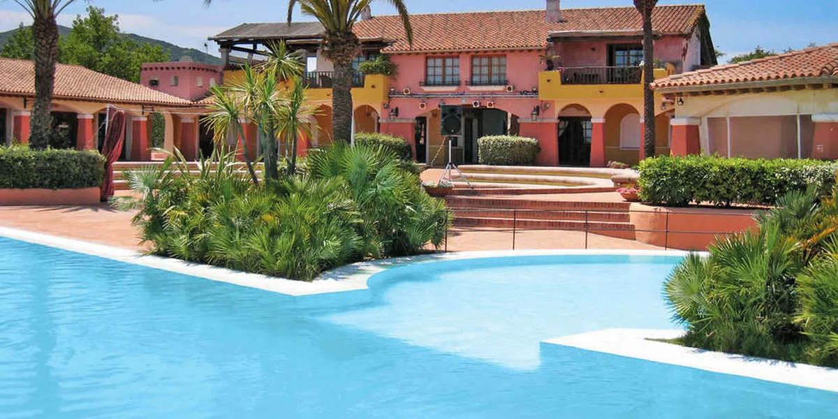 Residence Liscia Eldi — hoofdfoto