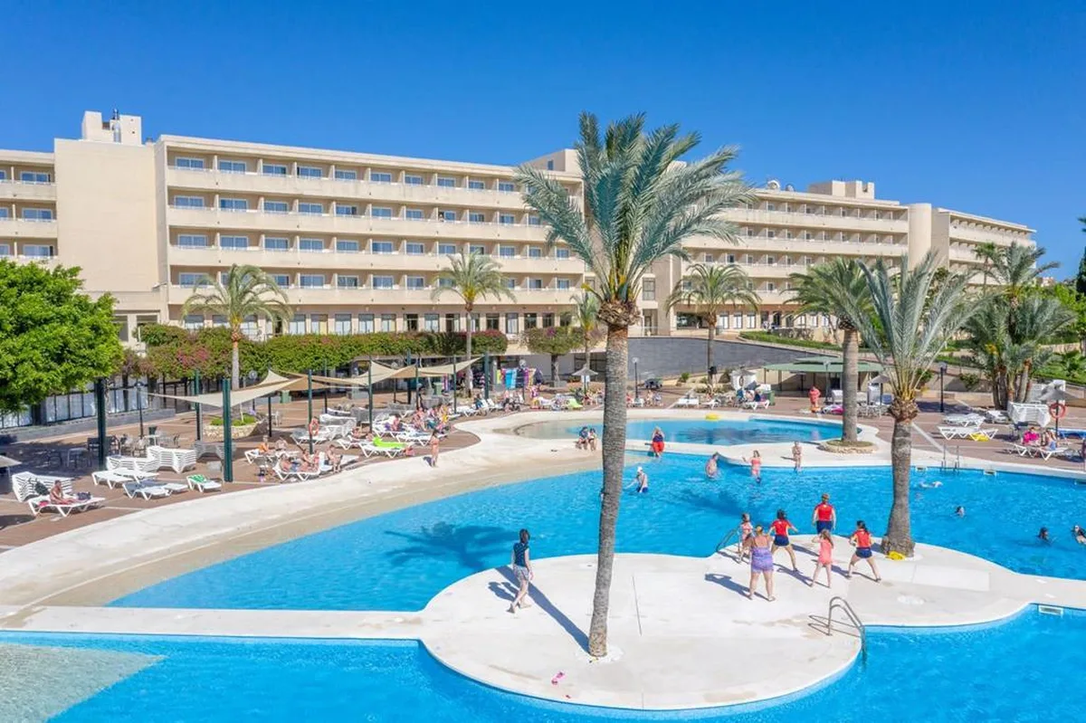 Club Cala Romani — hoofdfoto