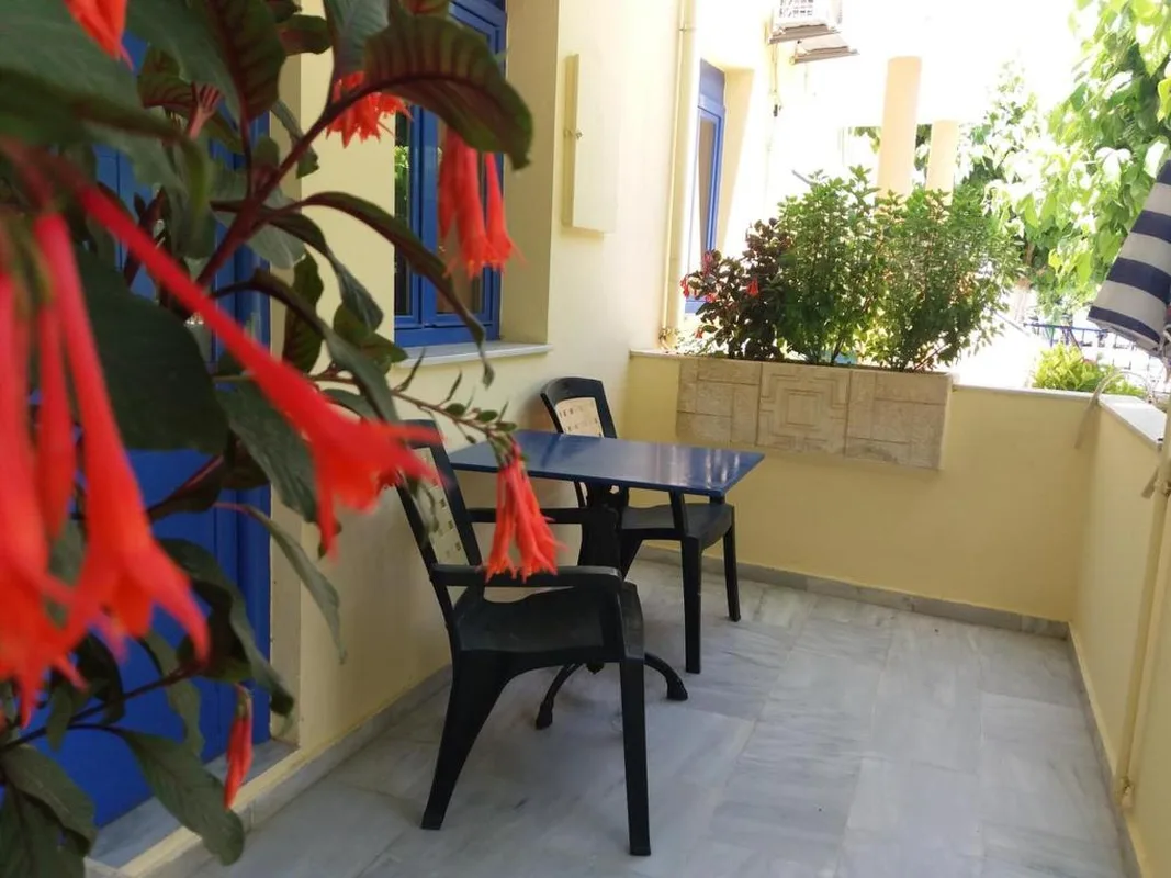 Leonidas Studios & Apartments — hoofdfoto